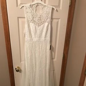 Simple wedding dress